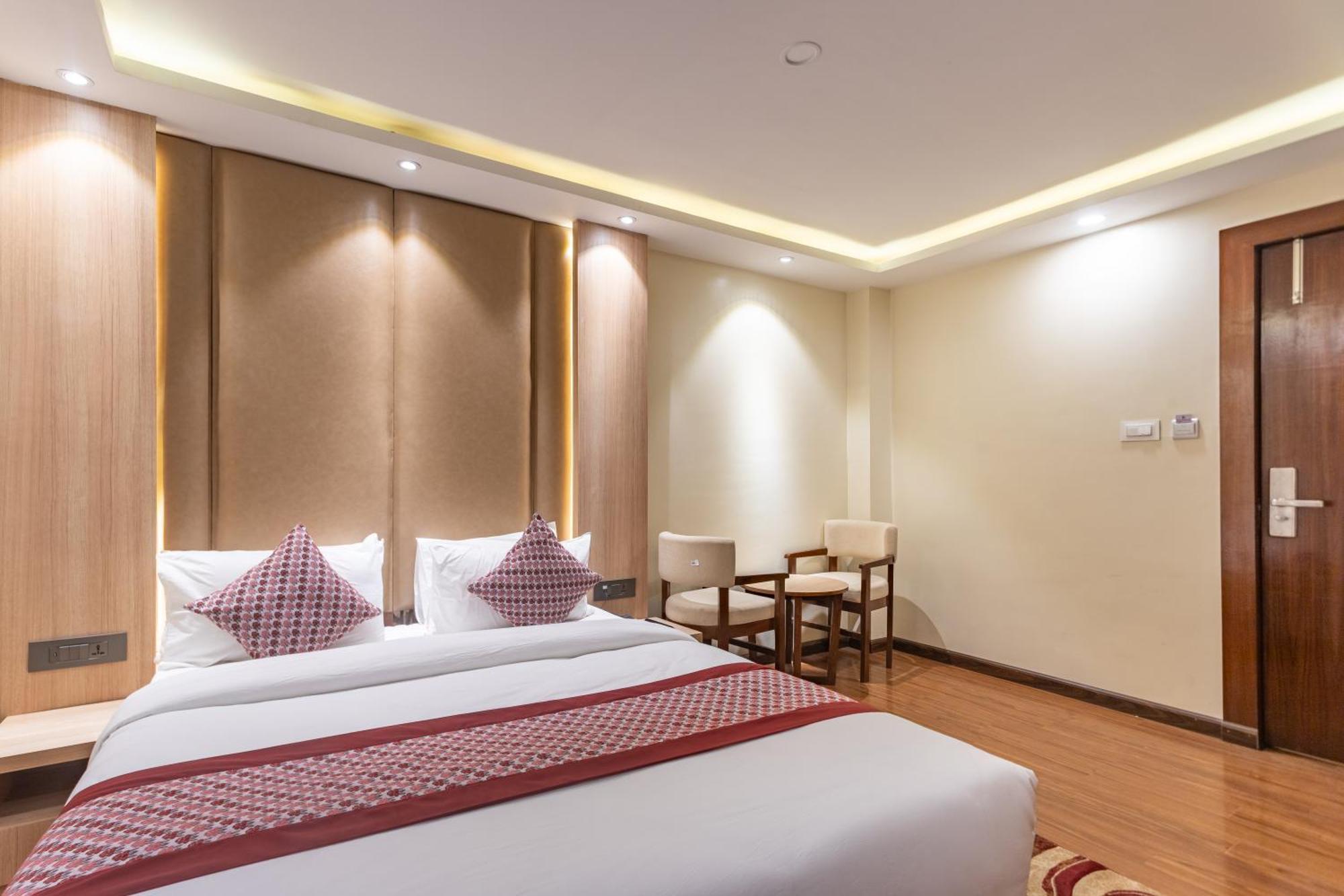 Amarawati Boutique Hotel Катманду Екстер'єр фото