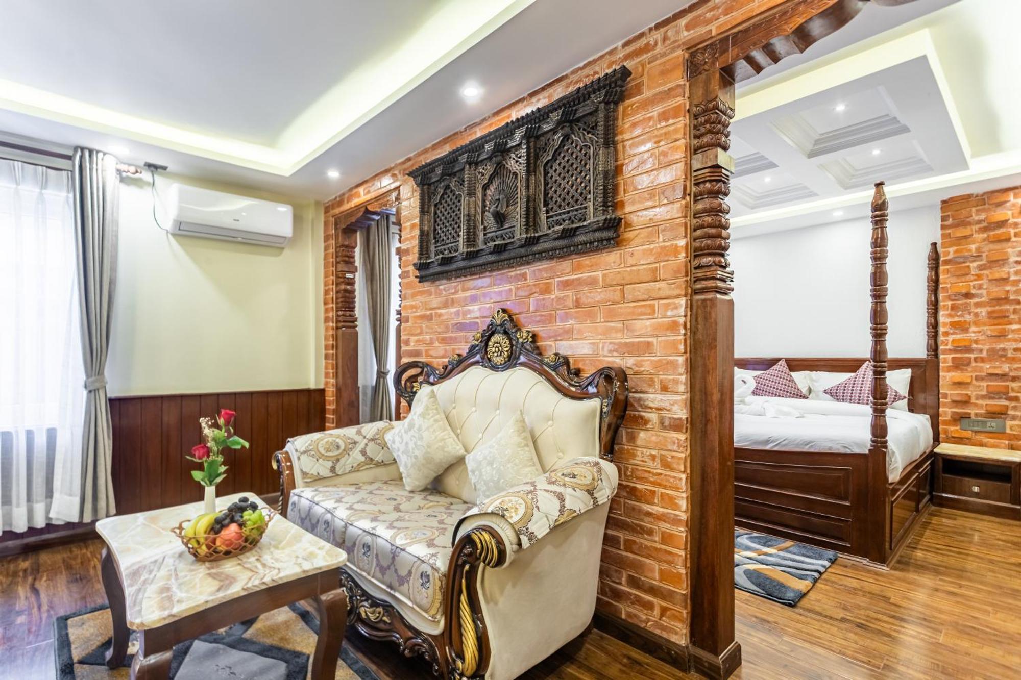 Amarawati Boutique Hotel Катманду Екстер'єр фото